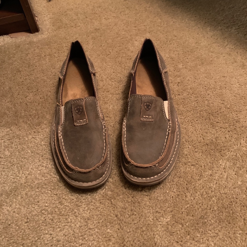 Ariat shoes